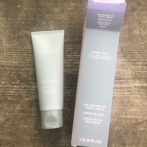 TimeWise 3D Night Cream; for combo/oily skin